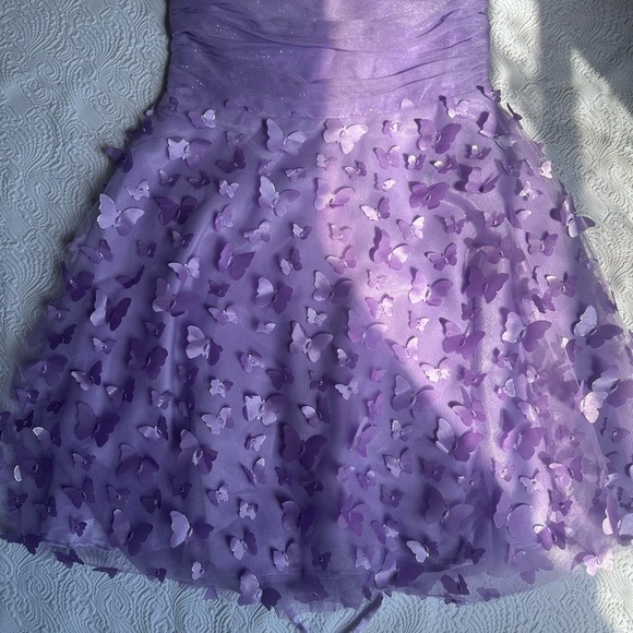 Elegant Purple Strapless Dress - Picture 2 of 10